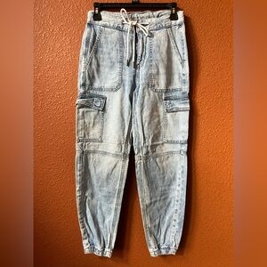 American Eagle washed denim jogger pants, size 0 regular